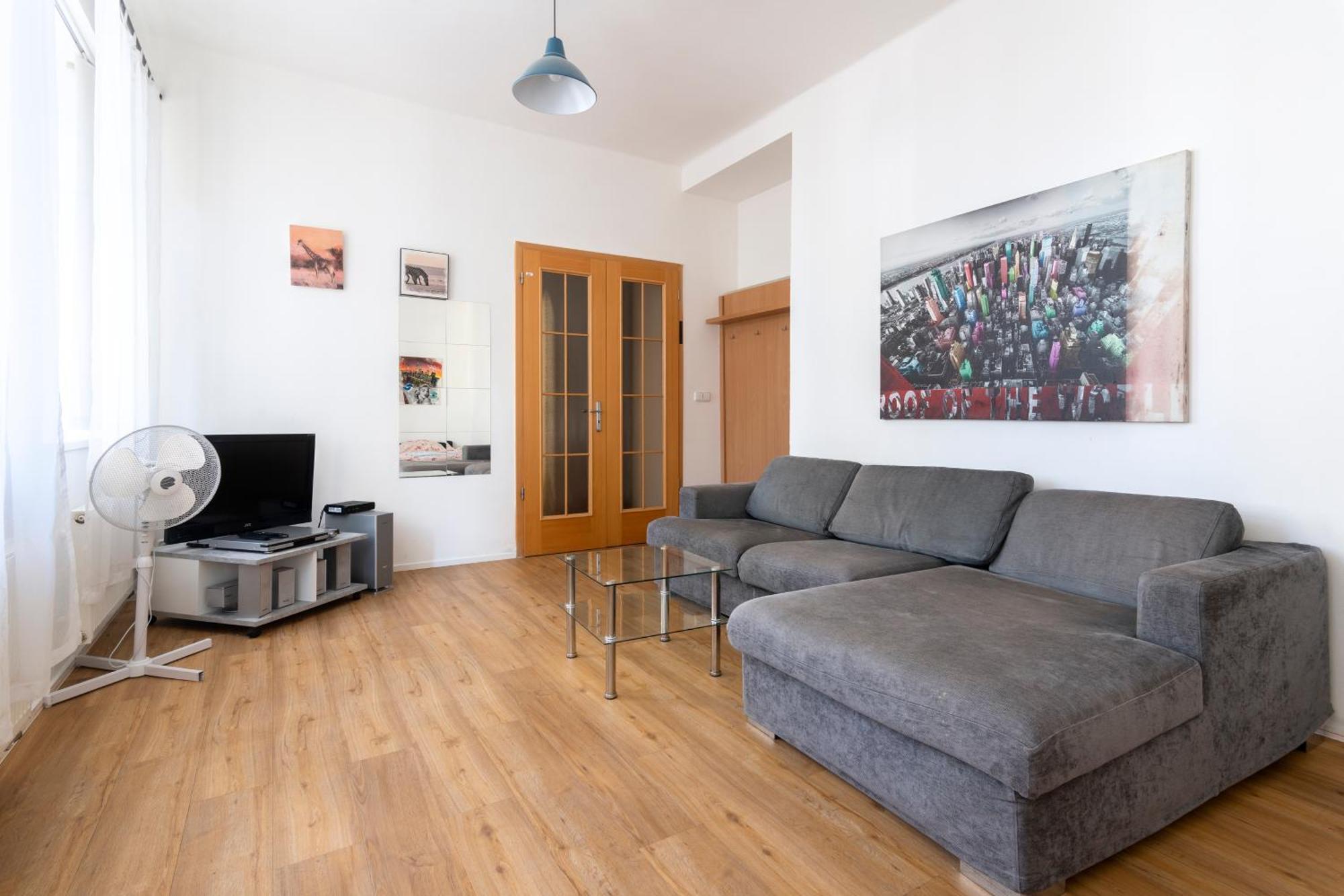 Apartment Stepanska Praag Buitenkant foto