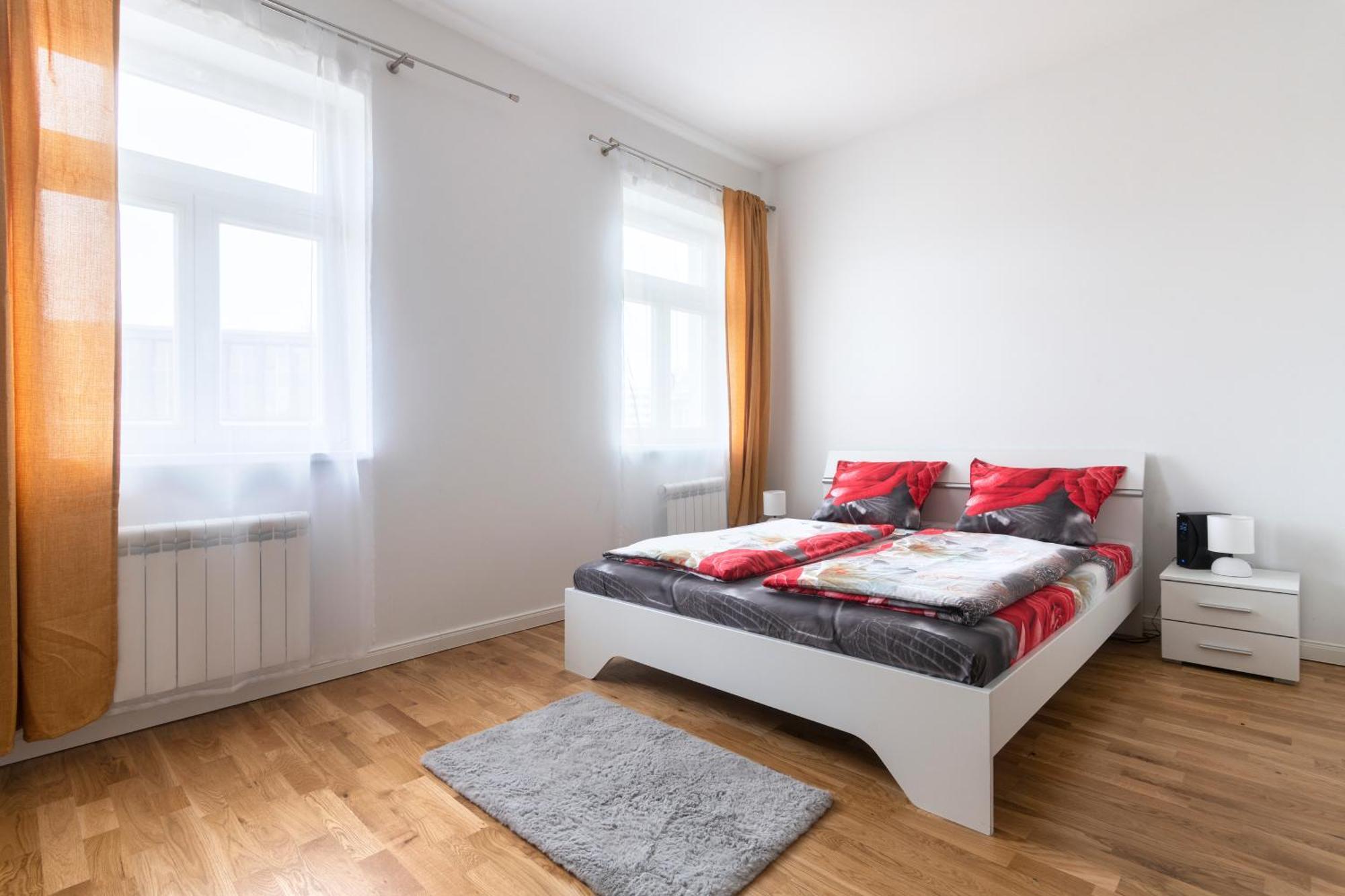 Apartment Stepanska Praag Buitenkant foto