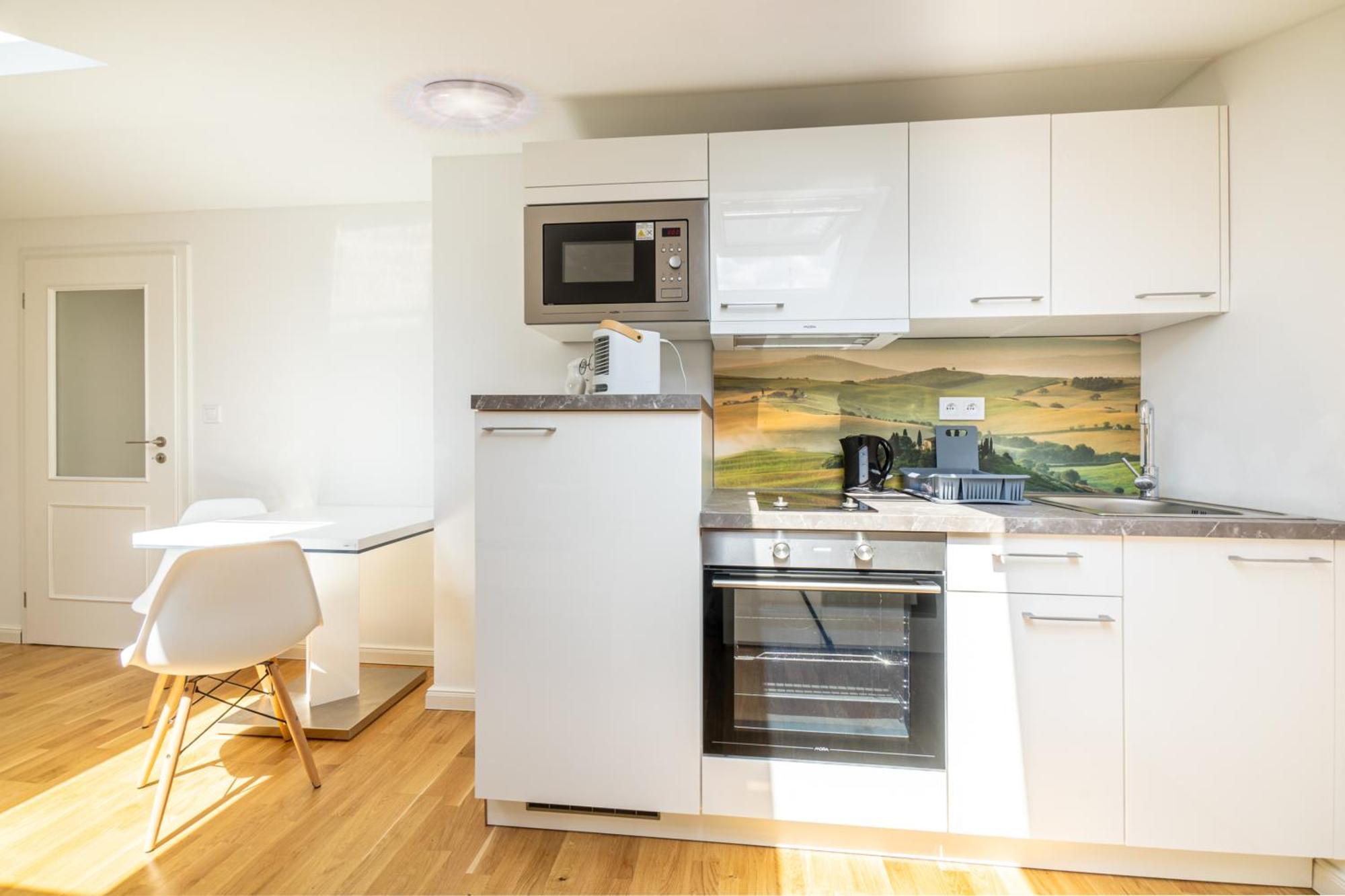 Apartment Stepanska Praag Buitenkant foto